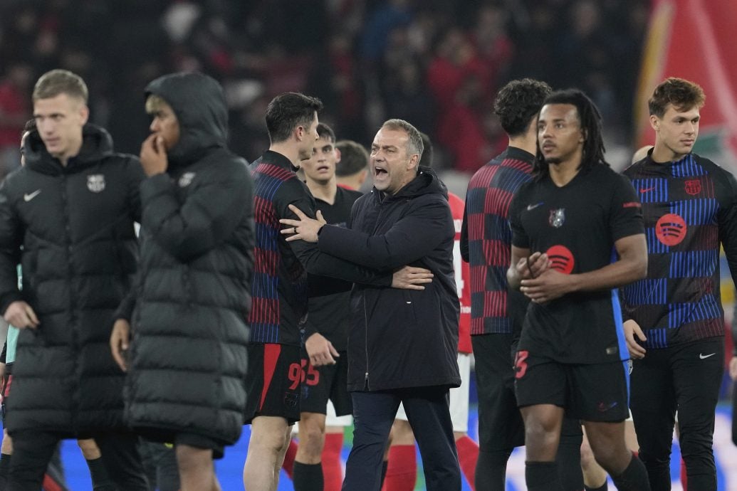 欧冠杯16强首回合| 拉菲尼亚“一锤定音” 巴塞(宾)至如归16场不败