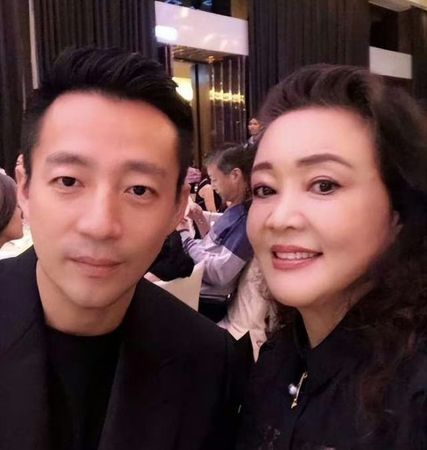 汪小菲断绝张兰全是演？ S妈吐“他是骗子”忆大S