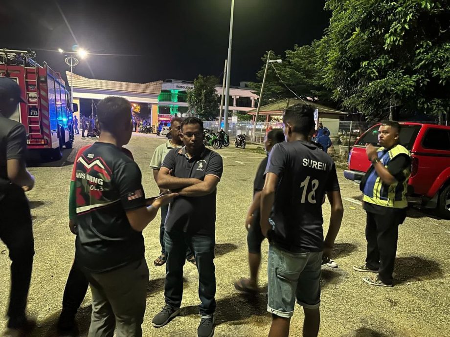 波德申大涨潮掀大浪，卷走钓鱼少年命