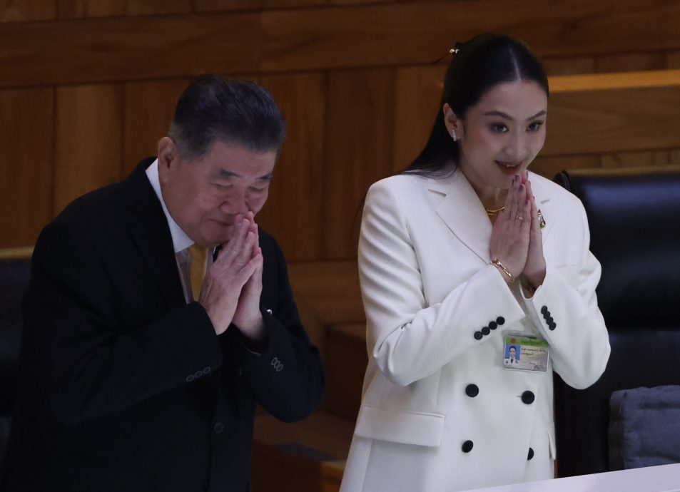 泰国首相面临弹劾动议 料闯关成功