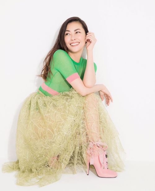 猝逝3个月骨灰仍在家中 妹妹为中山美穗急找墓地