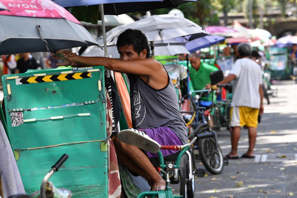 看世界 热浪来袭菲律宾 马尼拉近半学校休课