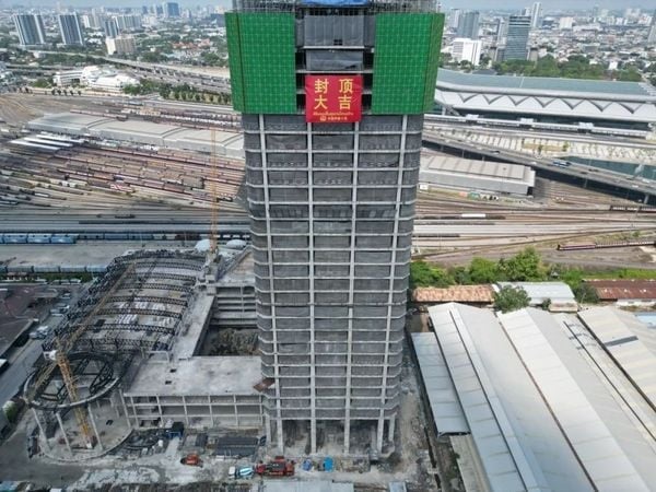 缅甸7.7级强震|视频|泰国审计署“21亿新大楼”被震垮 建设公司中铁十局急删庆祝文