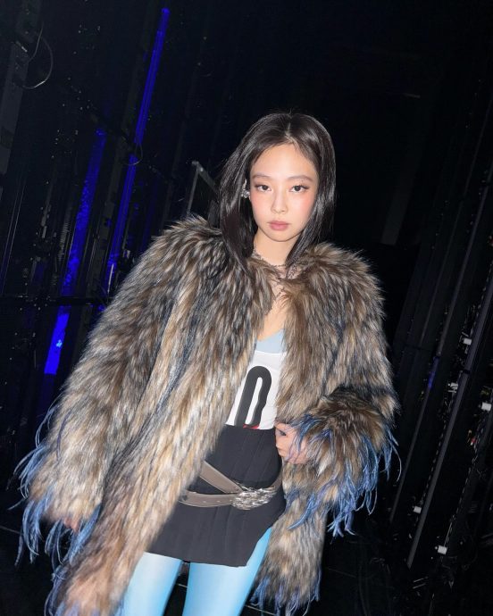 美国开唱被批服装太暴露 Jennie：下世不当BLACKPINK成员