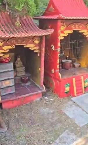 视频|穆承包商给“拿督公”搬家 咨询庙宇选好位置 “大马人应互相尊重！”