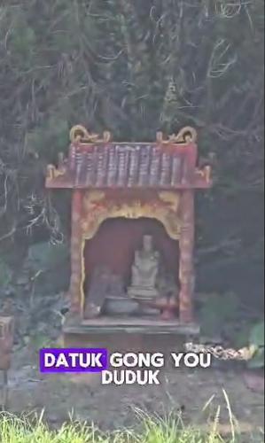 视频|穆承包商给“拿督公”搬家 咨询庙宇选好位置 “大马人应互相尊重！”