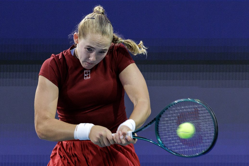 迈阿密网球大师赛|连挫大满贯冠军名将闯16强  菲19岁小将埃拉横空出世