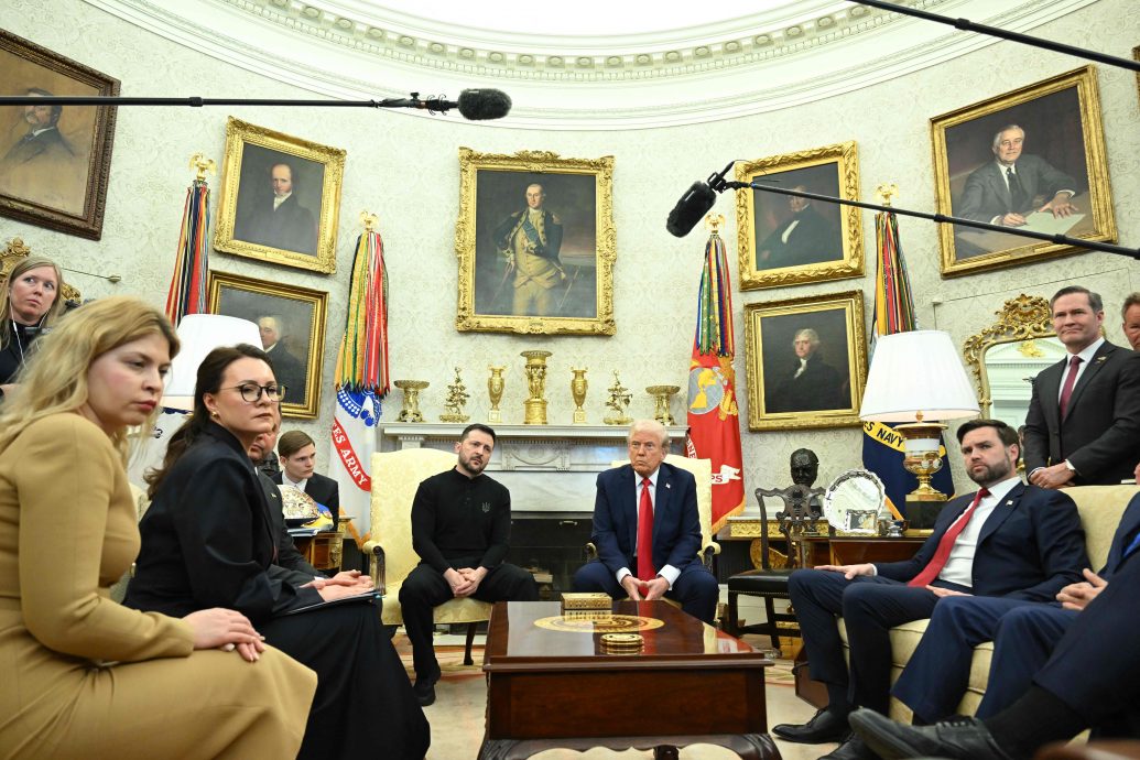 除媒体面前争吵还发生了什么?