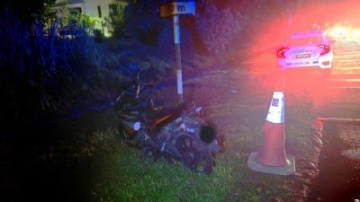 雨后路滑酿悲剧！青年摩托翻覆遭休旅车撞上 不幸伤重身亡