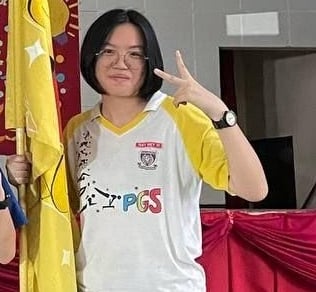 霹:学海学记|校园报道|主文| 越野赛跑加长距离 蓝队成功卫冕