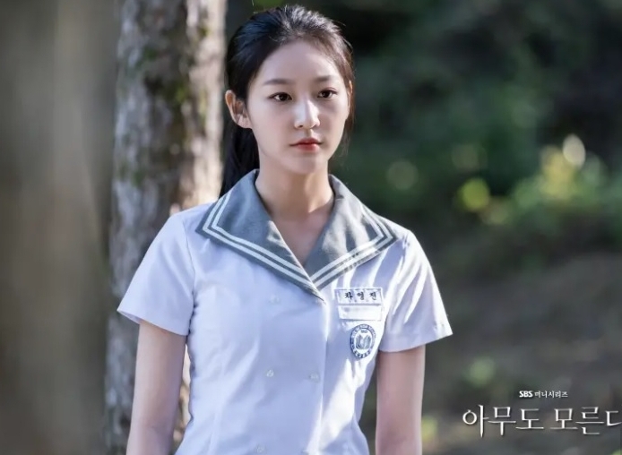 驳曾交往15岁金赛纶被反呛 金秀贤遭质疑恋童癖