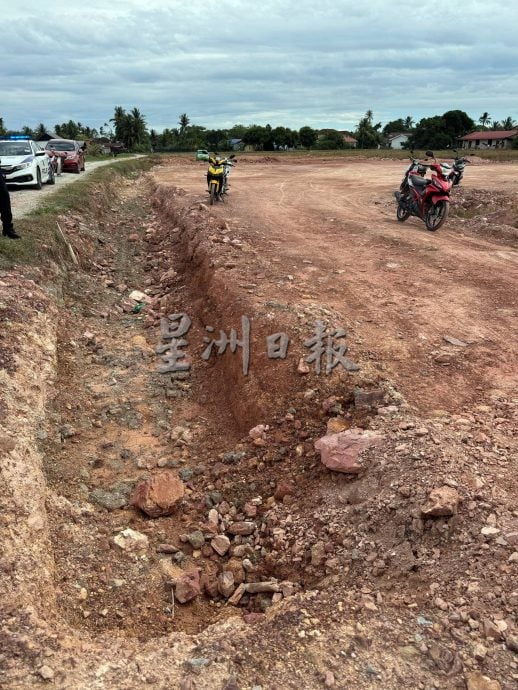( 大北马)威省稻田地非法填土活动死灰复燃。