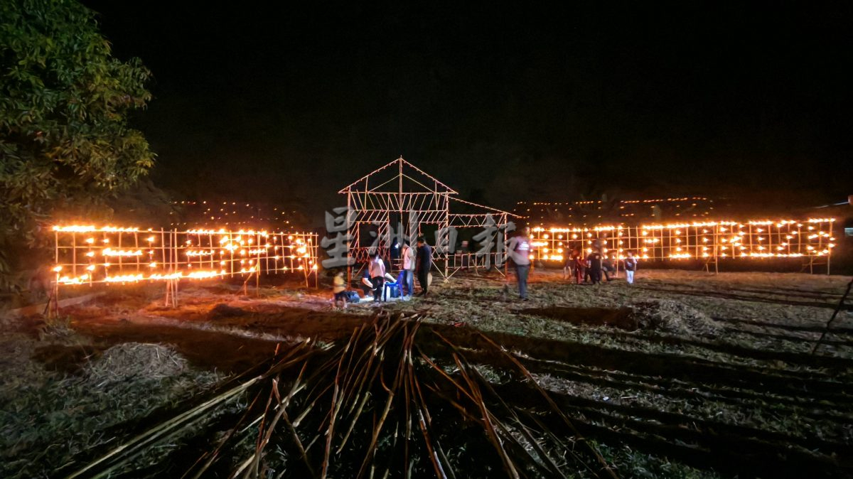 星角摄/开斋节前油灯重燃