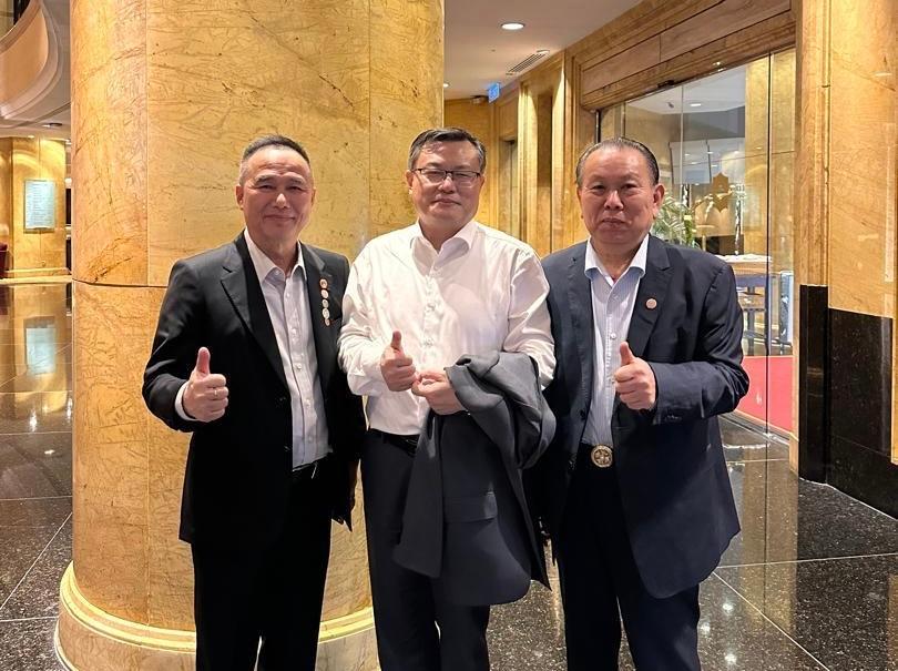 (全国)亚太东盟许氏总会招待厦门大学党委书记访问团/2图