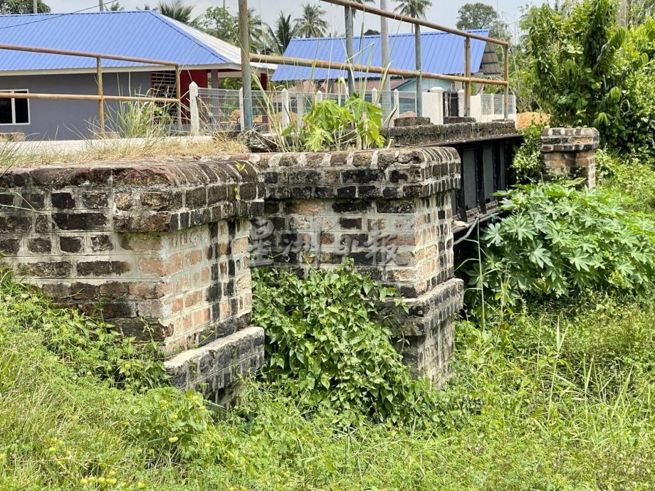 (大都会)14/3【星角摄】:被遗忘的火车遗迹