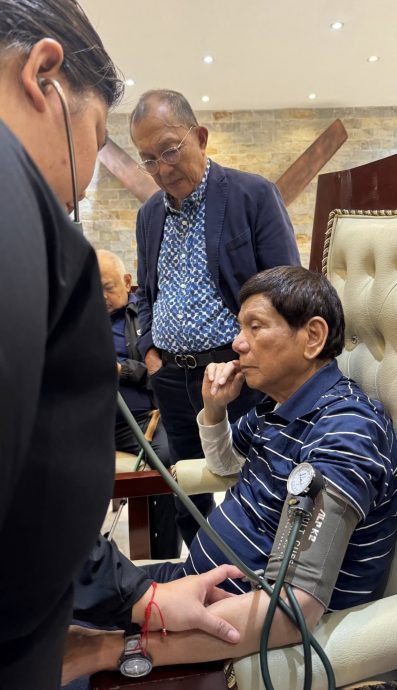 (头)杜特尔特被逮前曾说“如果我不同意 你们只能杀了我”