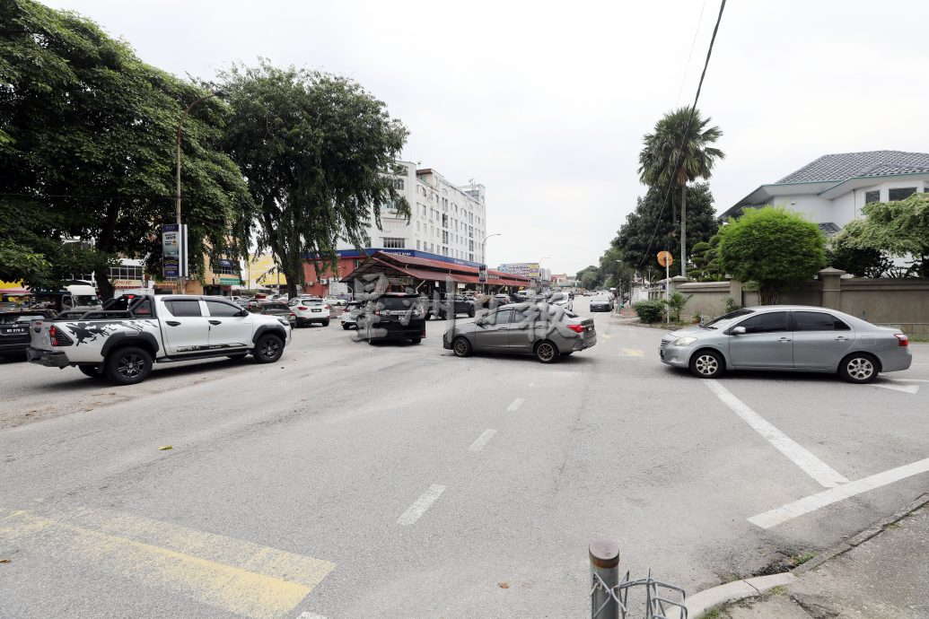 （版2头）大都会/永安镇交界处路段隐藏危机