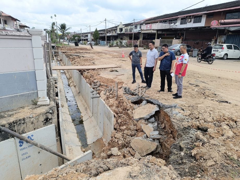 NS马口/仁保市议会耗资近250万令吉，展开马口4项治水工程