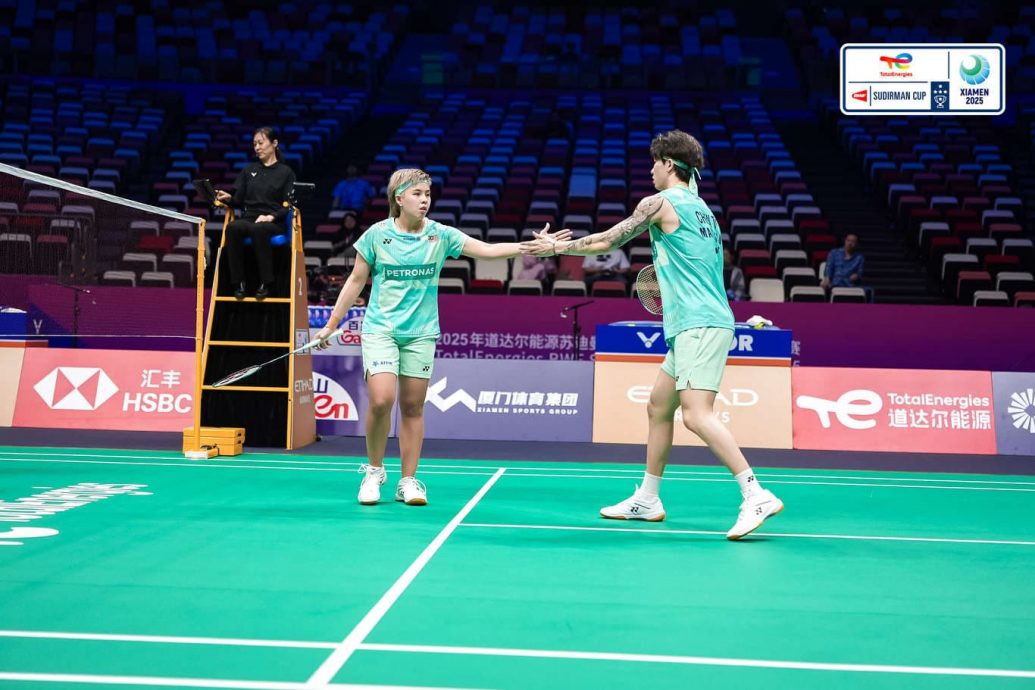 2025年苏迪曼杯羽球赛| 双双小组2连胜锁定8强  马（日）争夺盟主