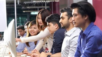 APU 高就业力毕业生 面向科技未来