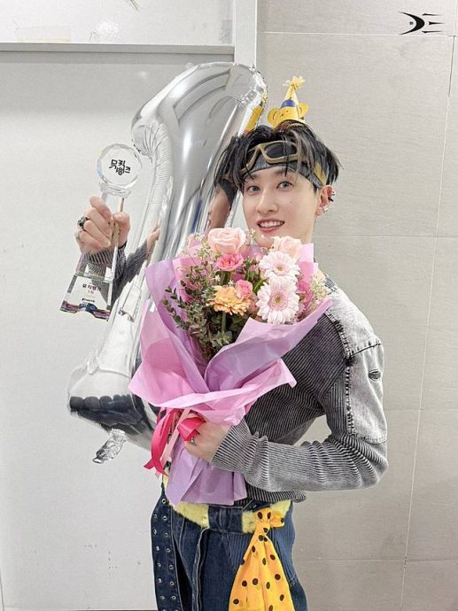 一句玩笑亏银赫挨骂 神童认失言道歉