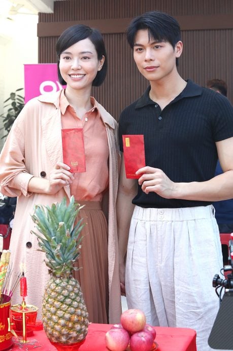 与容启航上演重口味戏码 林绿直呼:快窒息
