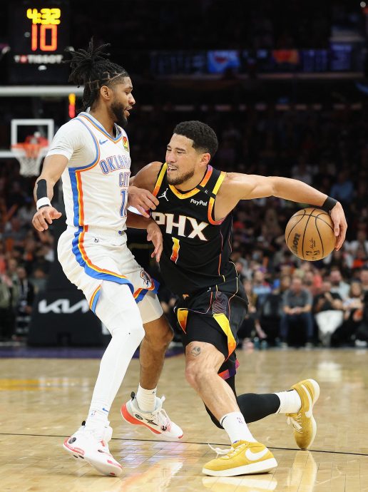 东契奇45分弑旧主  湖人锁定季后赛资格