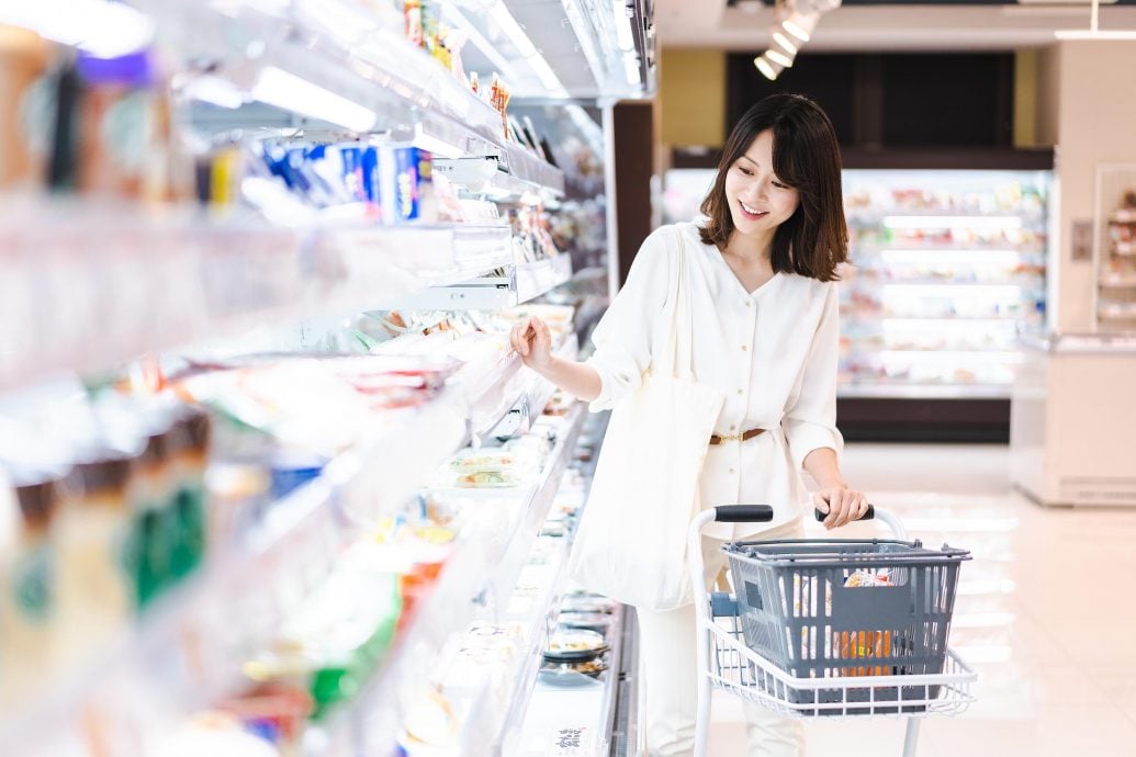 中商务部等6部门:优化离境退税 扩大入境消费