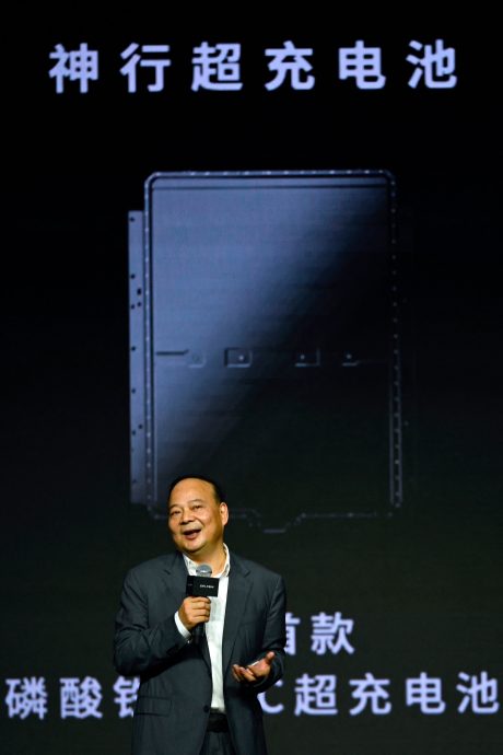 中国宁德时代推出全新钠离子电池品牌Naxtra 12月量产