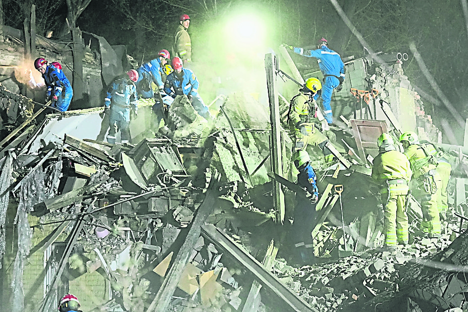 乌拒割让克里米亚 特泽再爆冲突