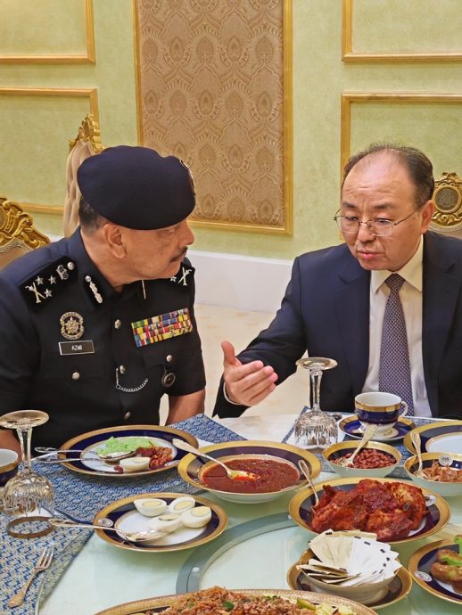 习近平访马在即 警方高层亲赴王宫解说安保部署