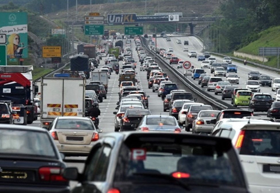 今年开斋节交通事故增3.8%  逾1万5000宗夺123命