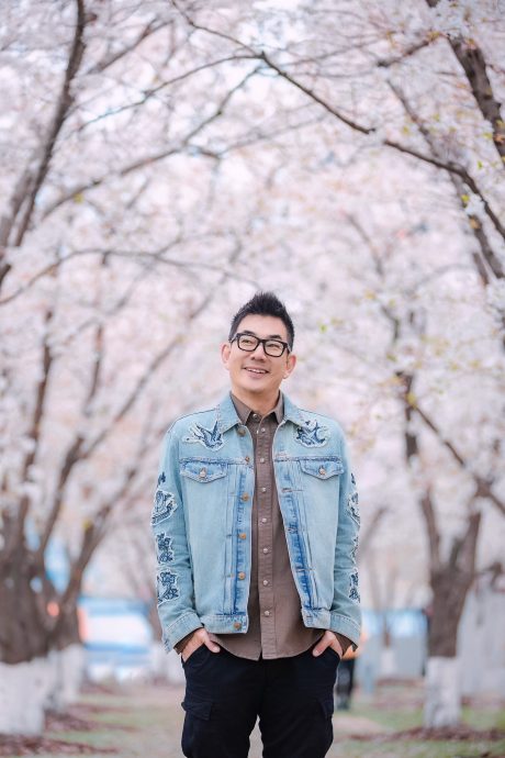 任贤齐唱到哪买到哪 大手笔买下青岛一整条街