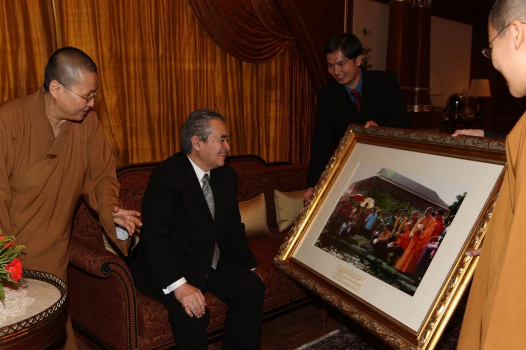 伯拉逝世|觉诚法师：阿都拉温文有礼和平和谐 获全民尊重