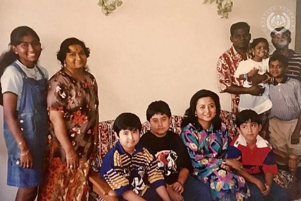 元首后重发7年前感激文 吁国人珍惜和平与团结