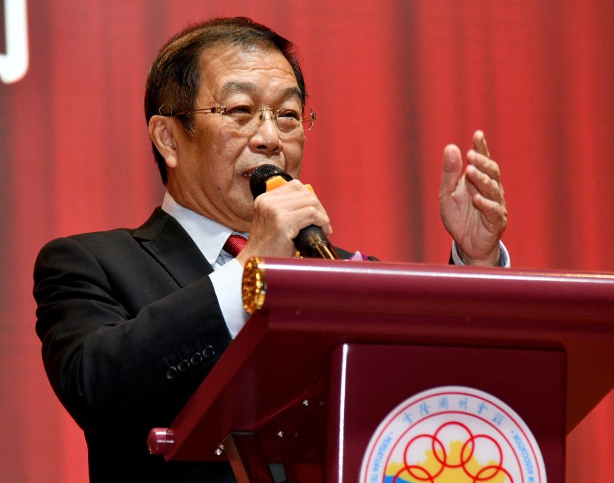 全国-陈国伟: 团结政府需做出果敢决策/2图