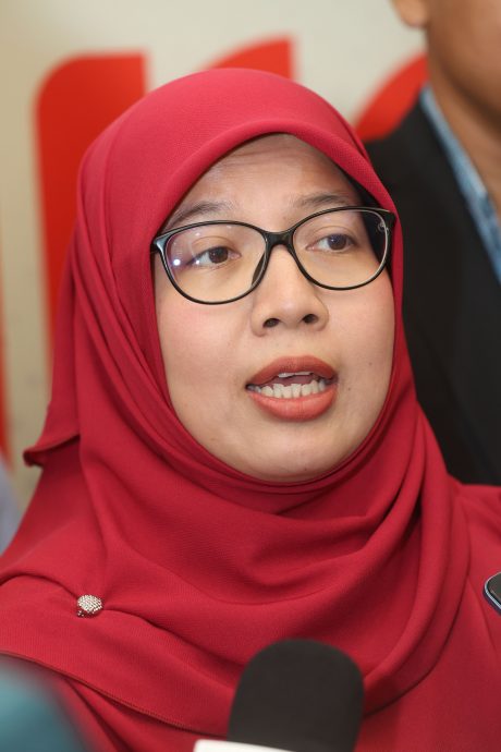 谢安宝：福利局暂时监护从福利中心获救的18名孩童