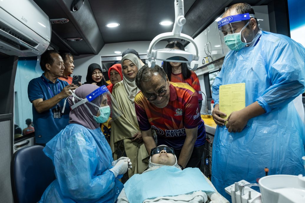 全国/卫生部长:政府每年耗费近100亿令吉来治疗非传染性疾病,同时,间接造成640亿令吉的生产力耗损及国家经济损失!