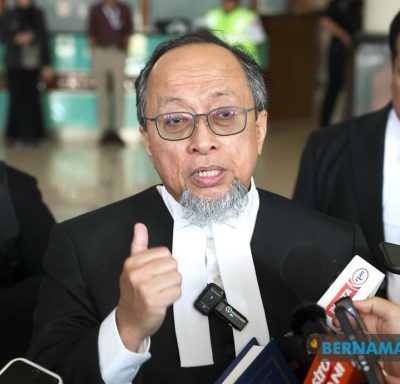 全国:州政府指摧毁非法芭榴梿树,未受到任何庭令约束