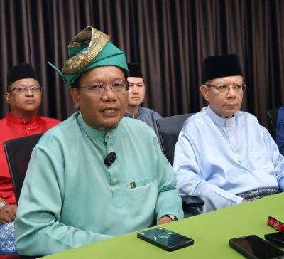 全:国盟彭亨州抨击劳勿国会议员邹宇晖,身在政府体系内,却公然袒护违反法令者