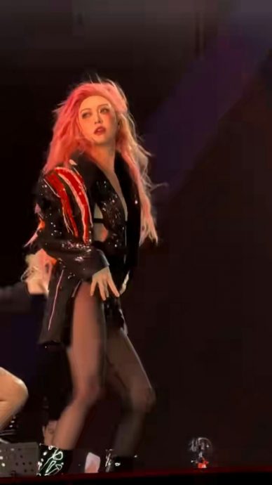 千字文邀郑秀文任嘉宾 薛凯琪性感唱跳被批低俗