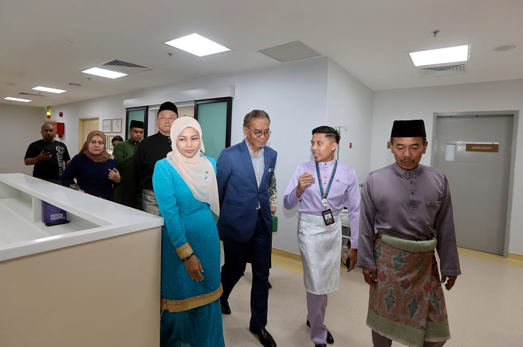 卫生部长 拟措施应对美国关税变动影响我国医疗保健产业