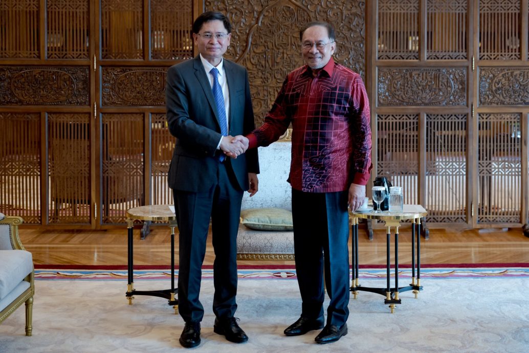 即时国内∕安华接见蓝天立 盼习访马推动马中关系再跃进