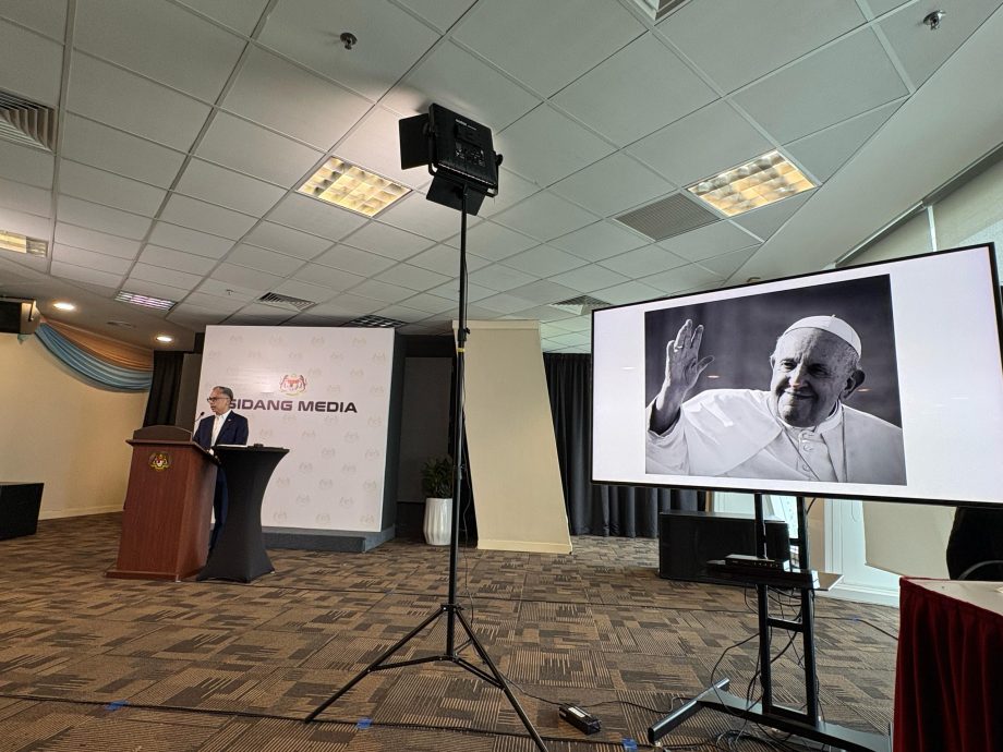 即时国内∕法米：内阁将派代表赴梵蒂冈出席教宗葬礼