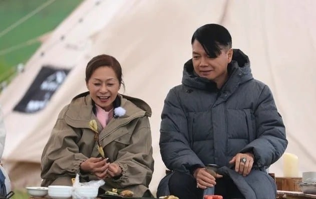 向苑琼丹老板预支28万手术费 艾威爱妻急需换肝