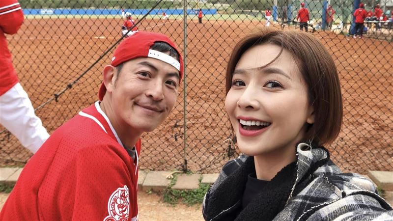 复述家暴过程情绪崩溃 吴婉君忧郁恐慌双重发作