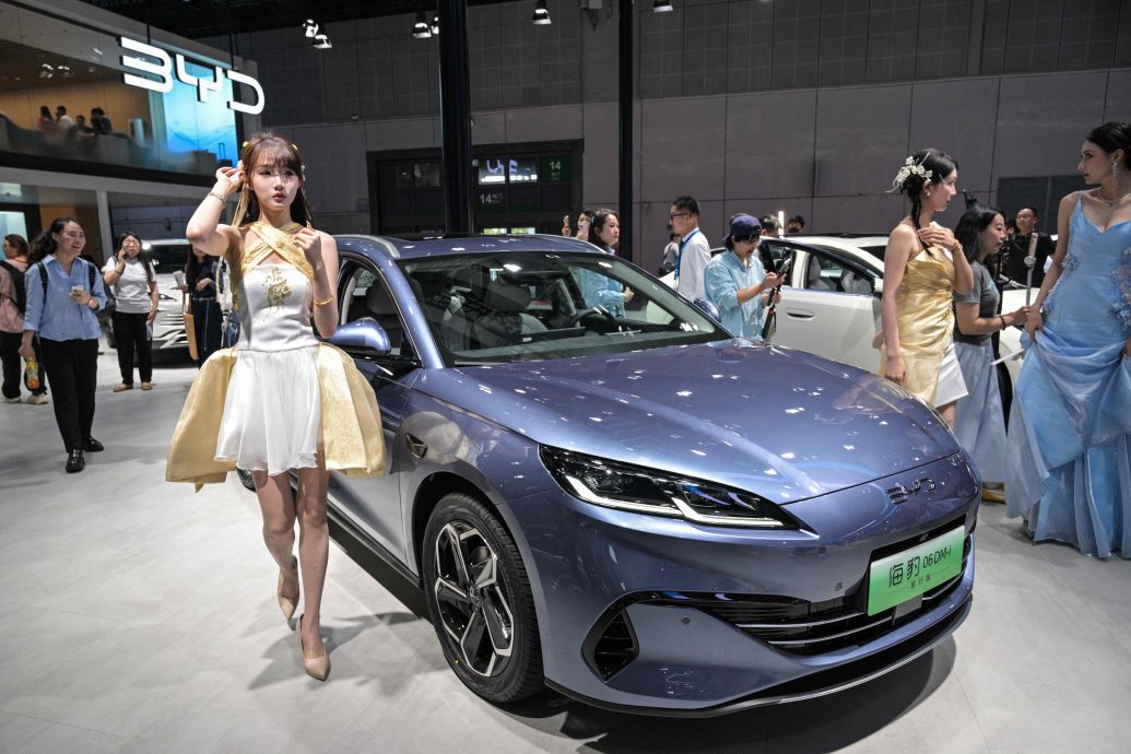 天下事CHINA-AUTOMOBILE-TRADE-TECH