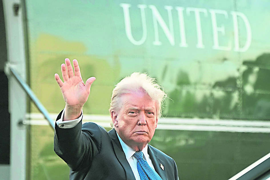 天下事主文)关税前景不明 民众勒紧裤带  美企纷下修财测