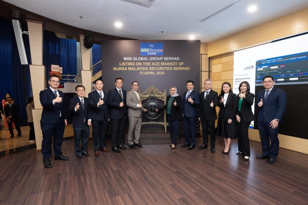 宇速集团敲响创业板上市钟声