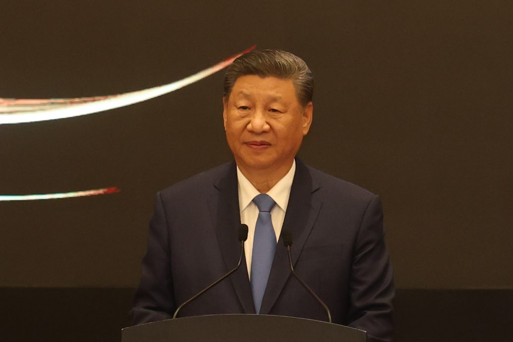 安华宴请习近平/习近平:中马将与同地区国家一致抵御地缘政治 保护亚洲家园